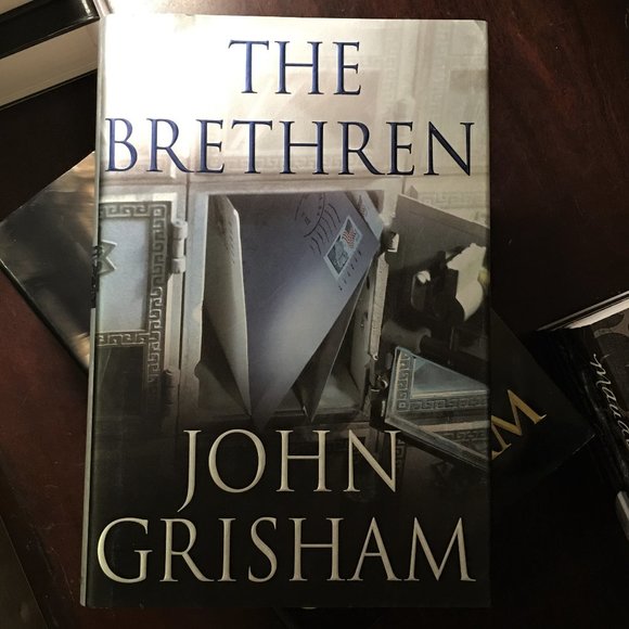JOHN GRISHAM Hardcover Book THE BRETHREN - Picture 2 of 6